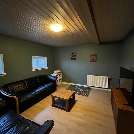 Large Vacation For 12 People *